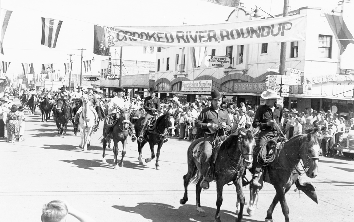 Prineville parade ca. 1947A